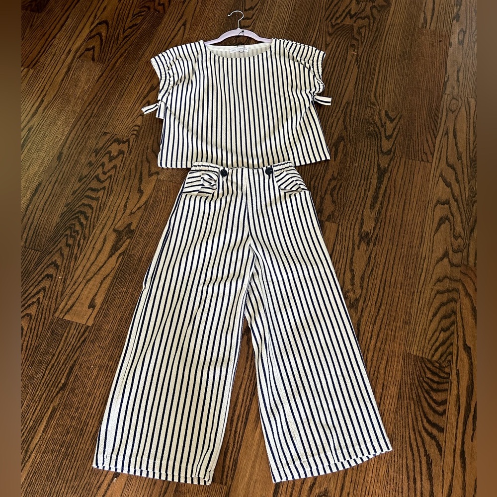 Zara Girls Top and pant set Navy stripe size 13-14